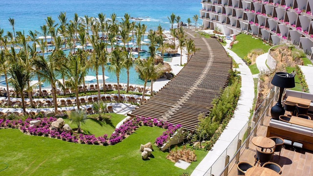 Transportation to Grand Velas Los Cabos